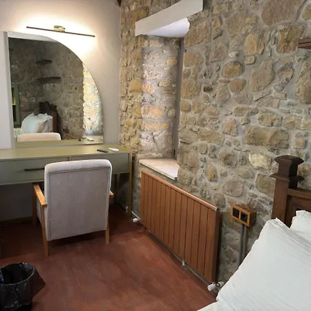 Center Stone Apartament *